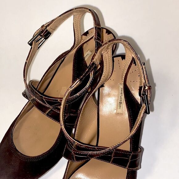 Max Studio brown suede and faux crocodile leather platform pumps - Picture 8 of 11